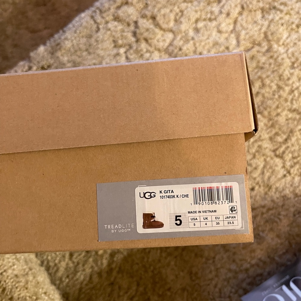 Ugg Gita